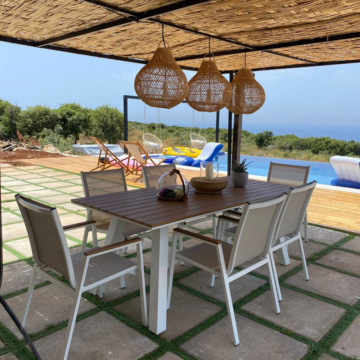Tables & Chairs